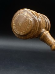 Solid Wood Judge Court Auctioneer 10″ Gavel Vintage