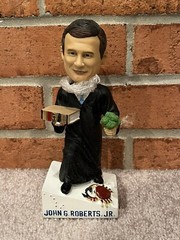 John Roberts Bobblehead Green Bag Supreme Court Justice – brand new no box