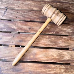 Vintage Wooden Gavel Judge Courtroom / Auctioneer’s Hammer 8.5” Legal Decor