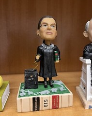 Ruth Bader Ginsburg Bobblehead Green Bag Supreme Court Justice – NEW; NO BOX