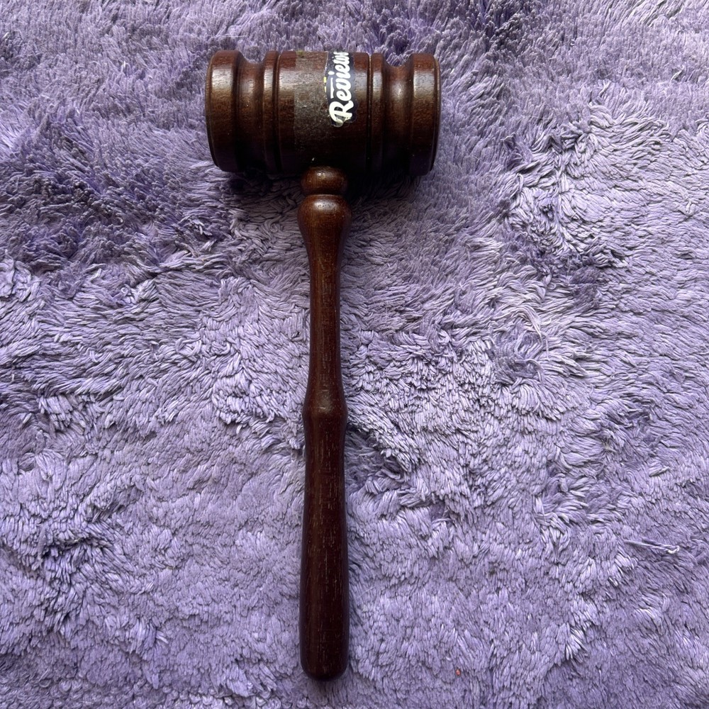 Vtg Wooden Gavel – Judge Auctioneer Lawyer Mallet Hammer Law Office Desk Decor.
