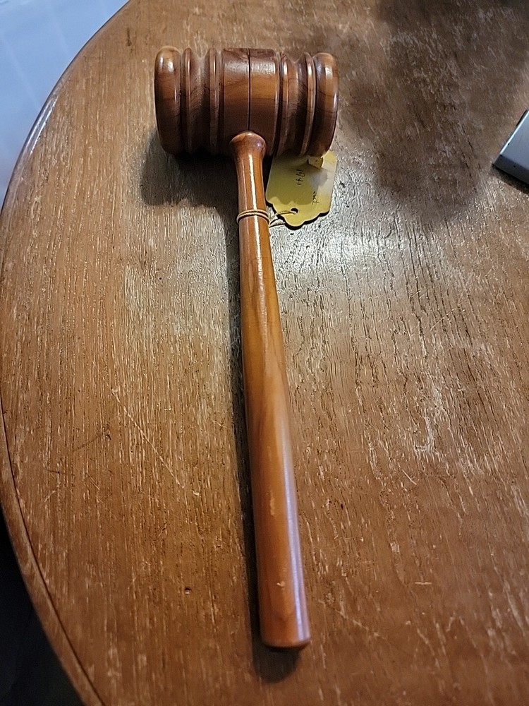 Vintage Wooden Gavel, Judge, H.O. Vineyard 1941 9.25″ Long