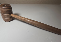 Vintage Wooden Handmade Gavel for Judge Auction Desk Decoration Props Office